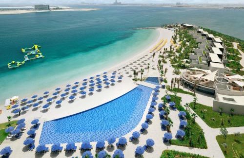 Ras Al Khaimah Resort | Mövenpick Resort Al Marjan Island