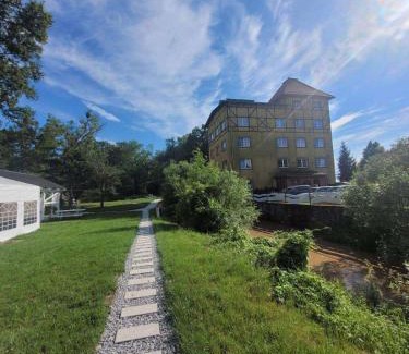Wiazow Bed & Breakfast | Młyn Witowice
