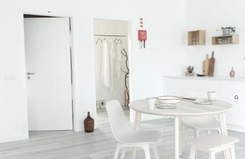 Alvorge Apartment | M Butterfly