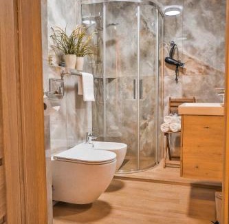 Jelenia Gora Apartment | M&D apartamenty w Karkonoszach 2 sypialnie, salon z aneksem, balkon, widok na góry