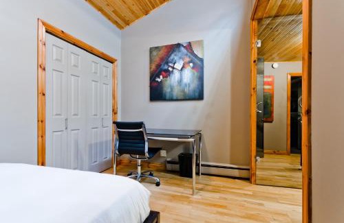 Southwest Calgary Apartment | M Lofts