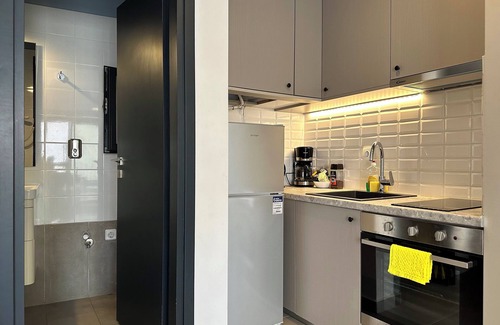 Petralona Apartment | M & M 5 in the city