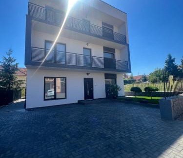 Sanmartin Apartment | M&S Apartament 1