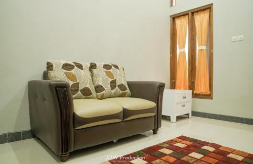 Depok House | M Stay Guest House Jogja