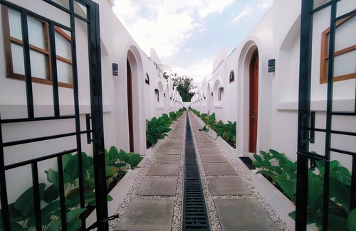 Depok Villa | M’Villa
