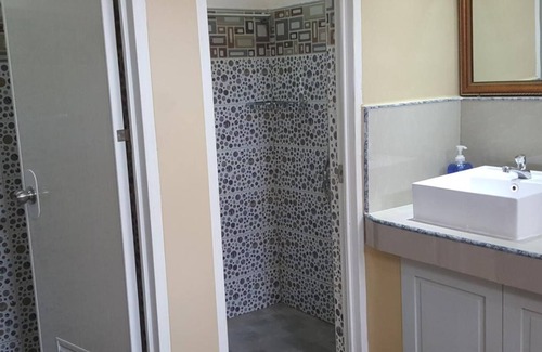Balasan House | M2R Apartelle
