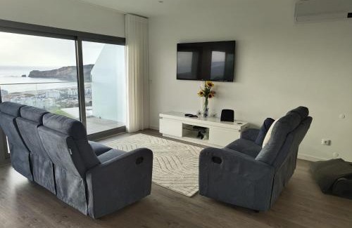 Nazare Apartment | Maçarico's Guest House