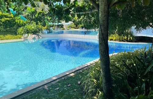 Maribago Apartment | Ma Roberta - Tambuli Resort Studio Type with fast Wifi 16 Floor