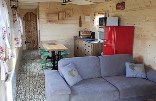 Magny-le-Freule House | Ma roulotte adorée