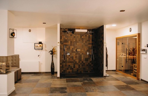 Dreumel Apartment | Maas Wellness Suite