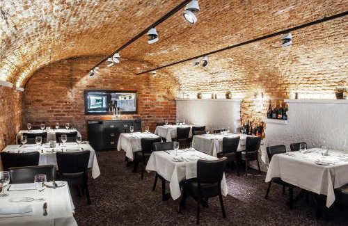 Old Town Hotel | Mabre Residence