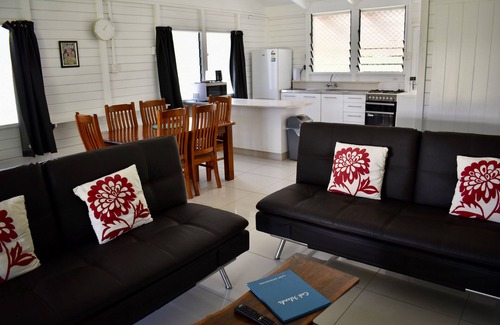 Tapere of Titikaveka House | Mac's Shack - Titikaveka