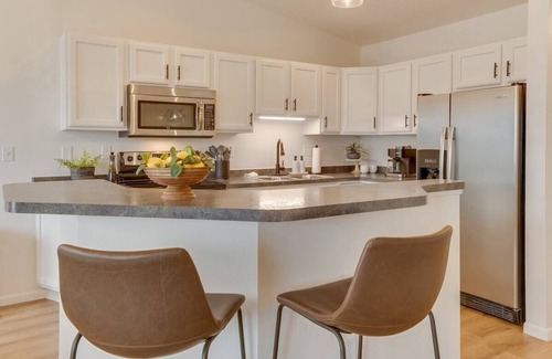 Fargo House | Mackenna's Place · Heated Garage | Prime Location | Family Friendly