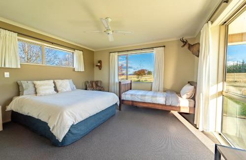 Fairlie House | Mackenzie Mountain Lodge