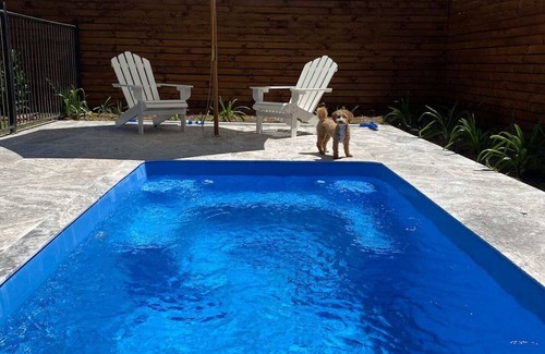 Dubbo Cottage | Macleay Cottage with plunge pool and local arts