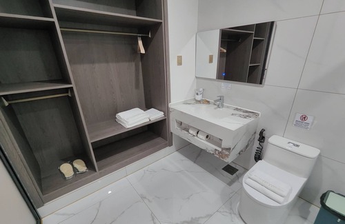 Basak Hotel | Mactan Grand Golden Hotel