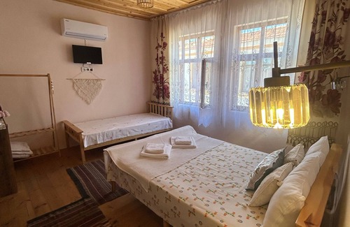 Bozcaada House | madam hrisa konukevi