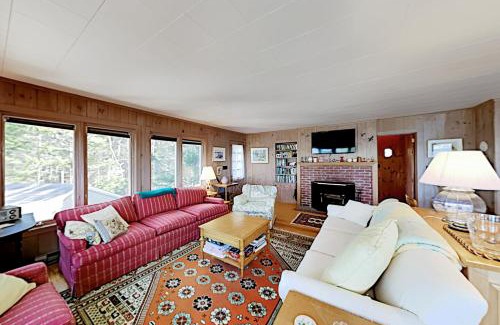 West Southport House | Maddock Cove Cabin