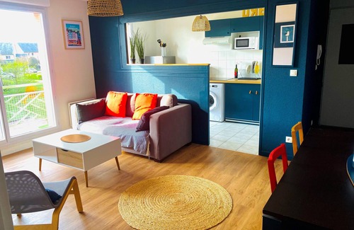 La Riviere-Saint-Sauveur Apartment | Made in Normandy at the gates of Honfleur with swimming pool