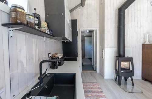 Moskenes House | Madelhea Cabin- Seaview Lodge