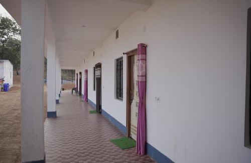 Latehar House | Madhu Guesthouse