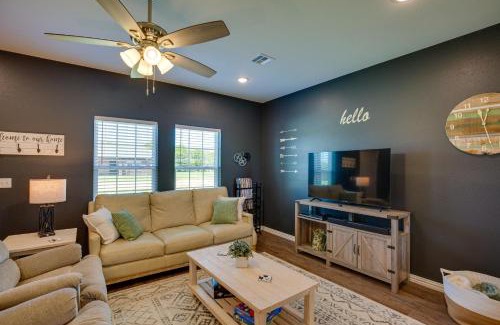 Madill House | Madill Vacation Rental with Grill Near Lake Texoma!