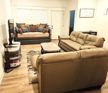 Madison Apartment | Madison Cozy Escape Your Perfect Getaway