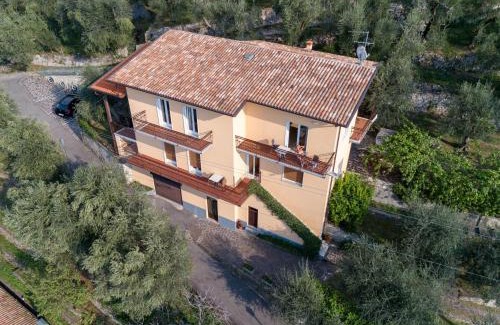 Brenzone sul Garda Apartment | Madonna Dell'Aiuto True View Olivo