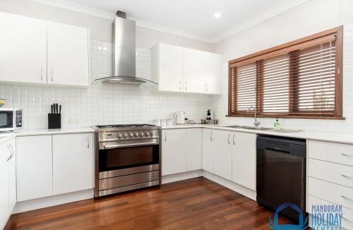 Madora Bay House | Madora Bay on the Beach