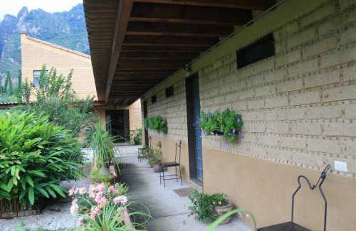 Valle de Atongo Bed & Breakfast | Madre Tierra B&B