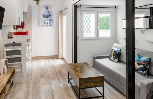 Villaverde Apartment | Madrid VIllaverde IV - Studio with patio and AC