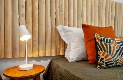 Montenegro Villa | Mae Joana pool&beach Faro villa