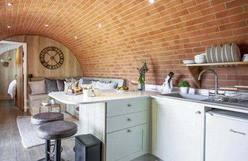 East Horrington Resort | Maesbury Den