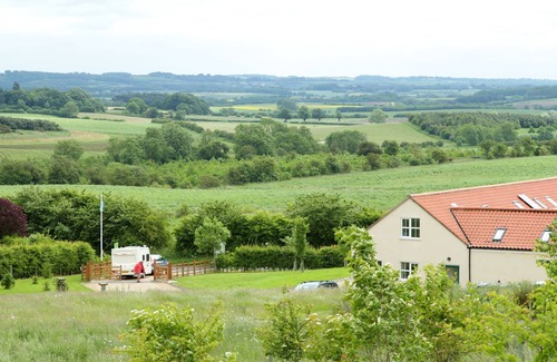 Horncastle Cottage | Maggie's Mews spacious self-catering holiday cottage, lovely views, pets welcome
