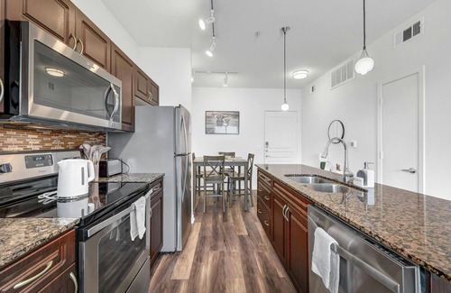 North Burnet Apartment | Magic Haven @ The Domain - ATX