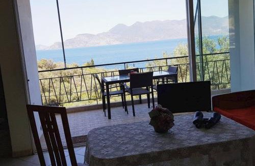 Vassilias House | 'Magic Of Nature' Cottage With a Breathtaking View