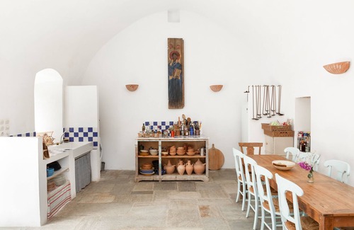 Milopotamos House | Magical centuries-old house sleep10