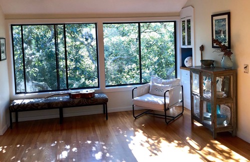 Aquinnah House | Magical House in the Trees with Water View - Secluded Area