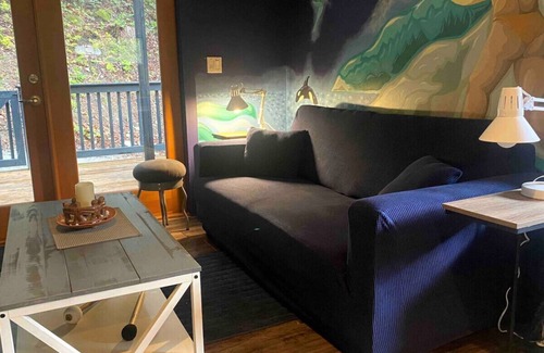Salt Spring Island Bed & Breakfast | Magical Salt Spring Escape! Cedar Hot Tub & View
