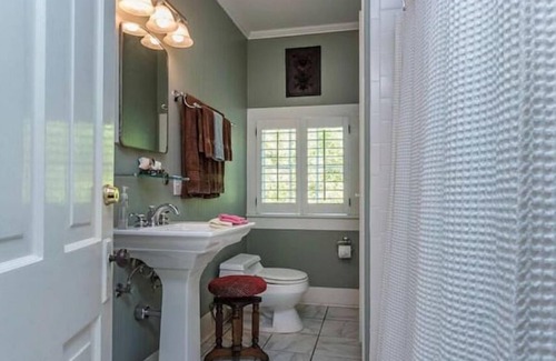 Franklin Apartment | Magical stay at The Fairfax House F