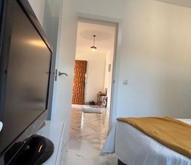 Aldea del Fresno Ski Chalet | Magnífico chalet con piscina privada y vistas impresionantes