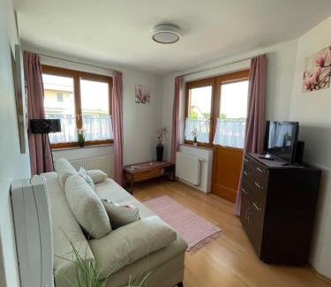 Hegyko Apartment | Magnólia Apartmam