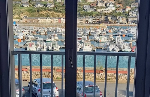 Fecamp Cottage | Magnificent 100 m² gîte with harbour, sea and cliff views, classified 3*.