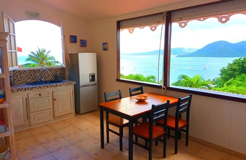 Sainte-Anne Apartment | Magnificent 180-degree view of the bay