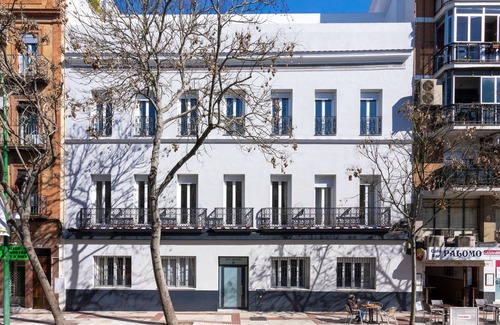 San Bartolome Apartment | Magnificent 3bd apt with private patio.Recaredo II