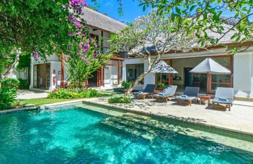 Jimbaran Bay Villa | Magnificent 4 BR Private Pool Villa NE10
