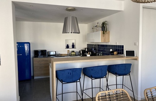 Thiers Condo | Magnificent 4* loft on the Canebière. Marseille, France. Air-conditioned. Autonomous arrival.