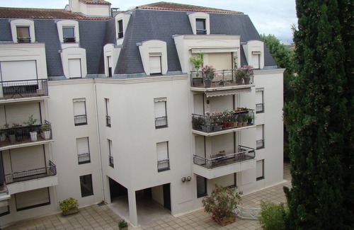 Saint Seurin - Fondaudege Apartment | magnificent 4 * studio with terrace and private garage