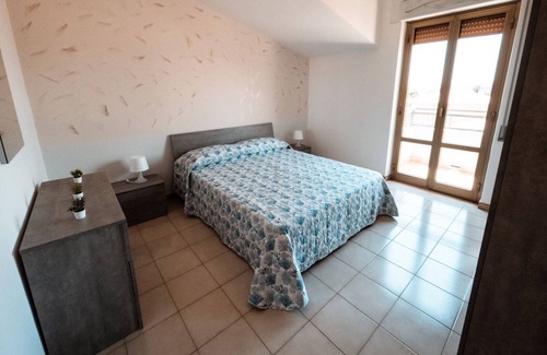Marina di Strongoli Apartment | Magnificent Apartment thirty meters from the sea