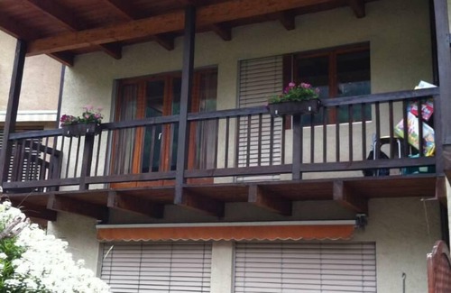 Lauenen Bei Gstaad House | Magnificent apartment in Valais /Val d'Anniviers